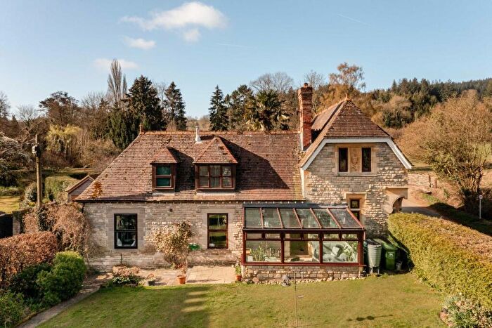 4 Bedroom Detached House For Sale In Judges Lane, Clifford Manor Judges Lane, GL18