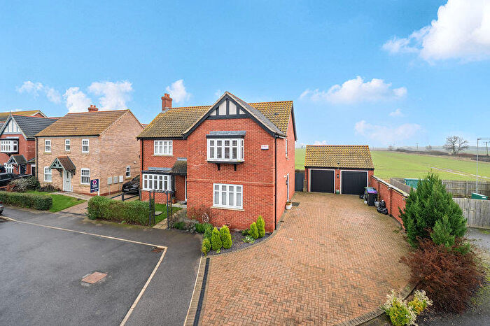 4 Bedroom Detached House For Sale In David Todd Way, Bardney, Lincoln, LN3