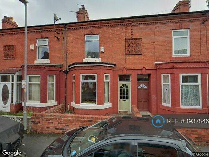 3 Bedroom Terraced House To Rent In Pascal Street, Manchester, M19