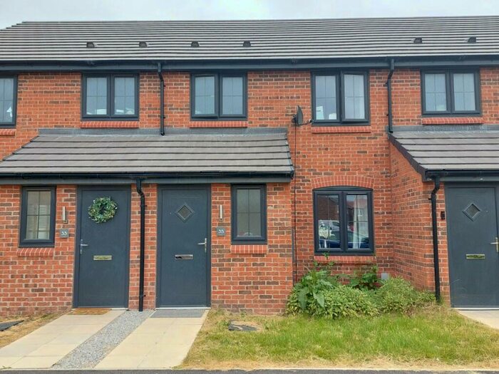 2 Bedroom Terraced House To Rent In Houlder Drive, DN14