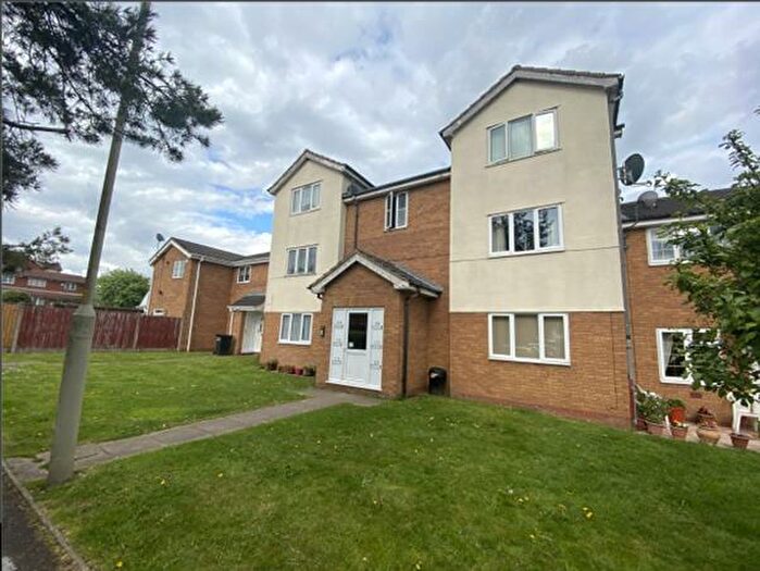 2 Bedroom Apartment To Rent In Foxdale Drive, Brierley Hill, West Midlands, DY5
