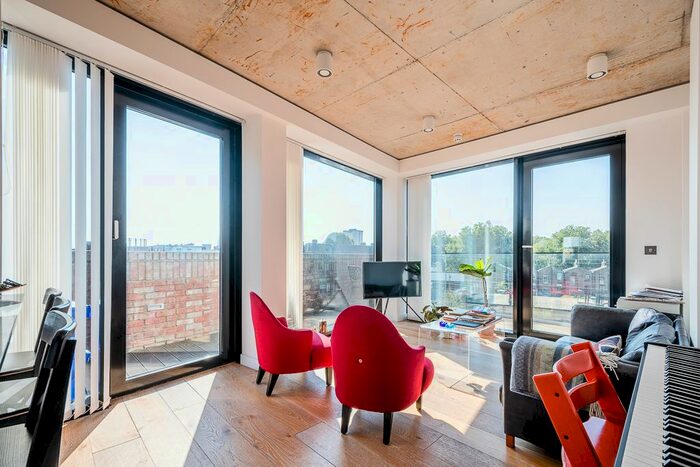 2 Bedroom Flat To Rent In Warehaus, Mentmore Terrace, London Fields, London E8