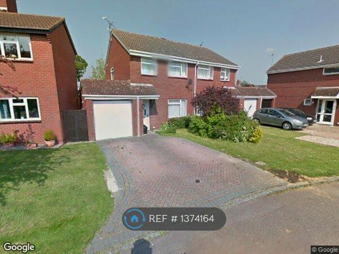 3 Bedroom Semi-Detached House To Rent In Hollym Close, Lower Earley, Reading, RG6