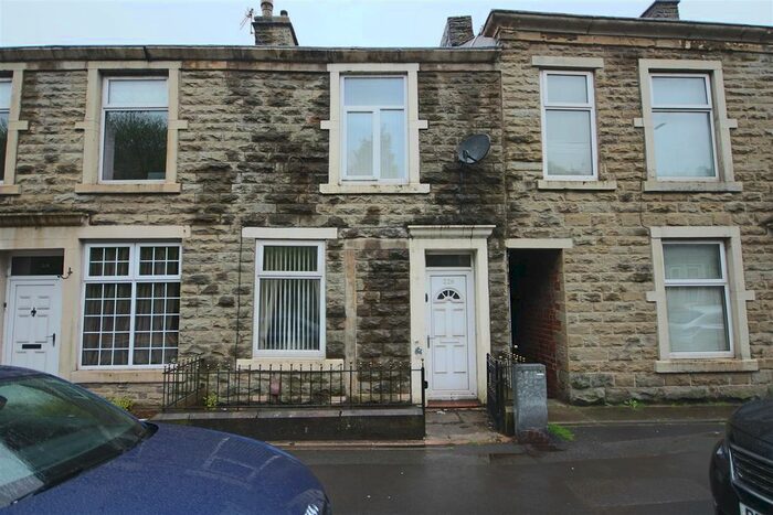 2 Bedroom Terraced House To Rent In Blackburn Road, Haslingden, Rossendale, BB4