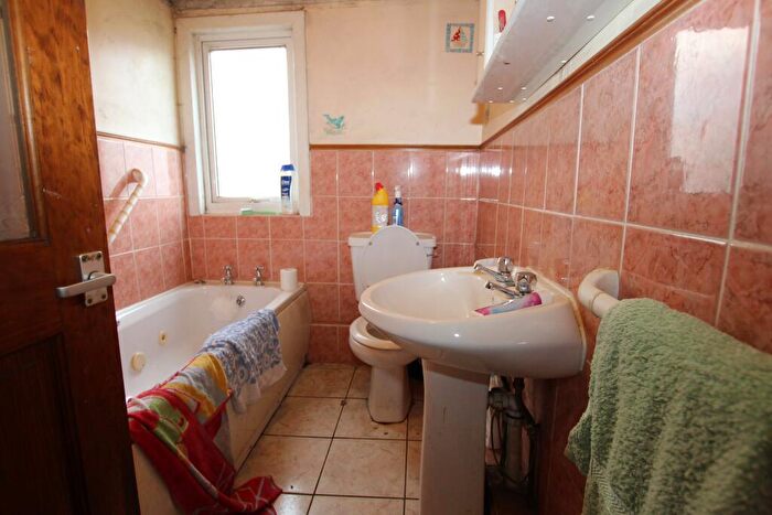 2 Bedroom Detached House For Sale In Holmisdale, Glendale, Isle Of Skye, IV55