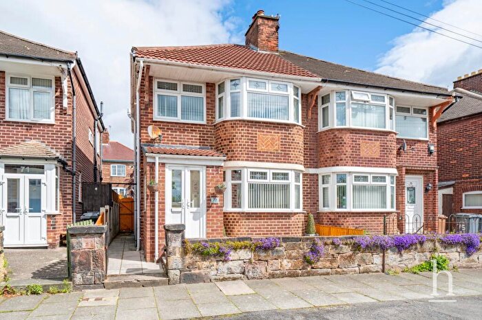 3 Bedroom Semi Detached House For Sale In Everest Road, Birkenhead, CH42