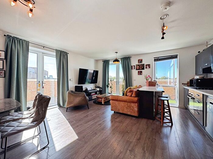 2 Bedroom Flat For Sale In Coxwell Boulevard, London, NW9