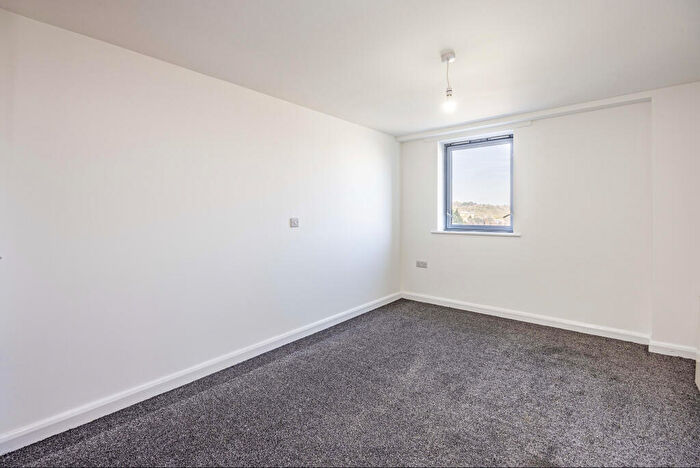 1 Bedroom Flat To Rent In Mansfield Road, Nottingham, Nottinghamshire, NG1