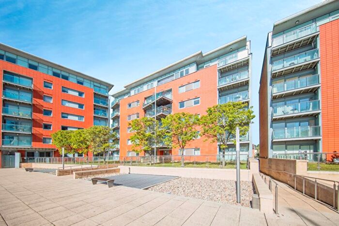 1 Bedroom Penthouse For Sale In Anchor Street, Ipswich, IP3