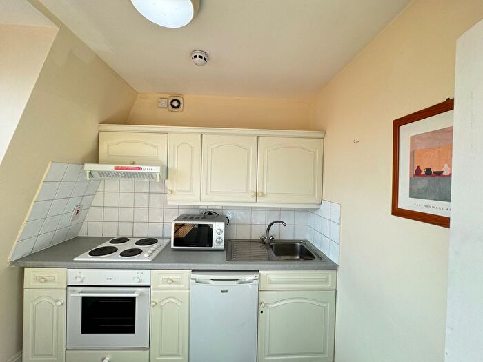 Studio To Rent In Cromwell Road, London, SW7