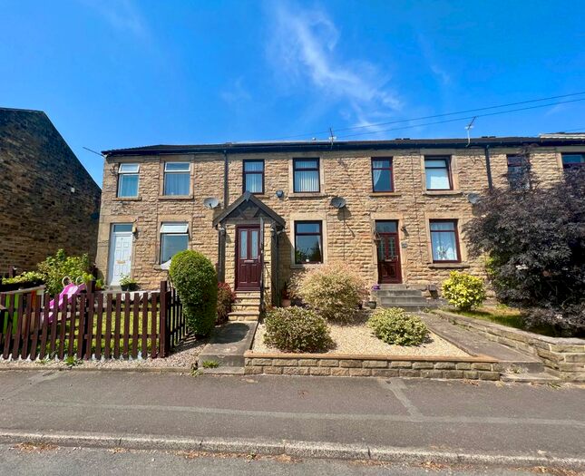 3 Bedroom Terraced House To Rent In Craven Lane, Gomersal, Cleckheaton, BD19