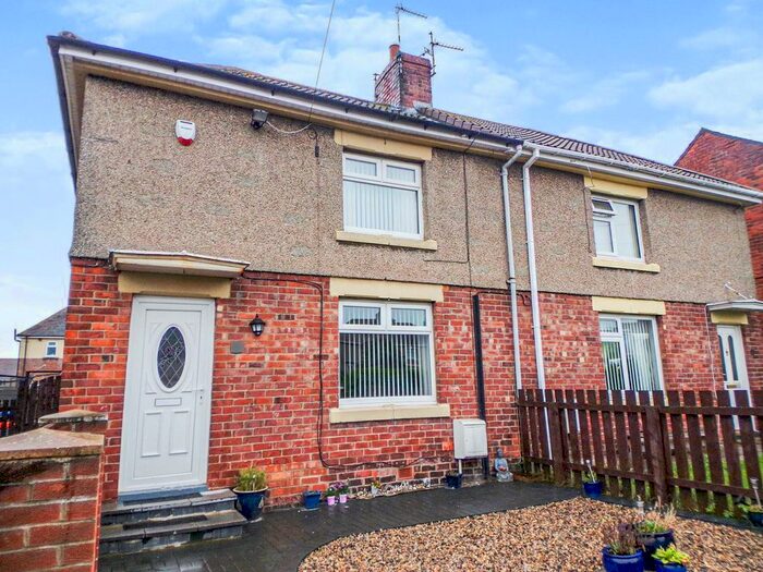 3 Bedroom Semi-Detached House To Rent In Cumberland Avenue, Bedlington, NE22