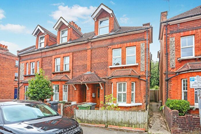 4 Bedroom Semi-Detached House To Rent In Recreation Rd, Guildford, GU1