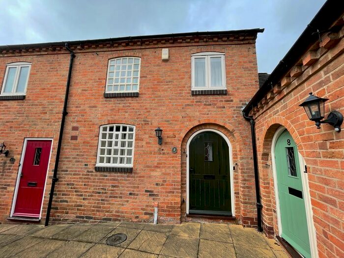2 Bedroom Cottage To Rent In Foxes Walk, Allestree, Derby, DE22