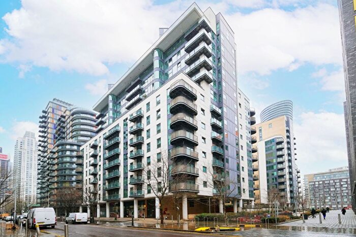 2 Bedroom Flat For Sale In Millharbour, London, E14