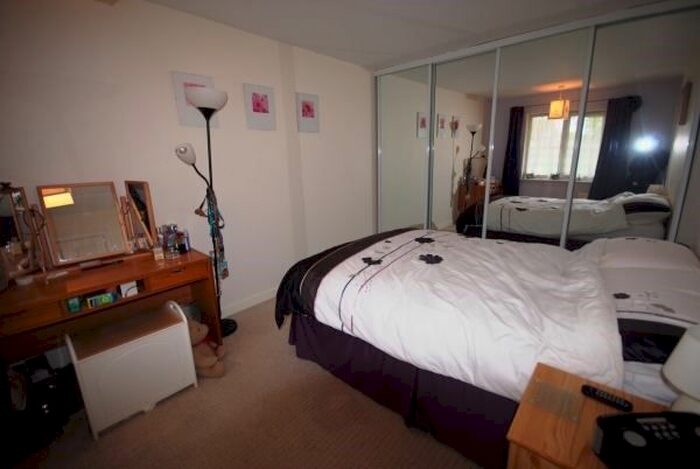 1 Bedroom Flat To Rent In Simon Way, Southampton, SO18