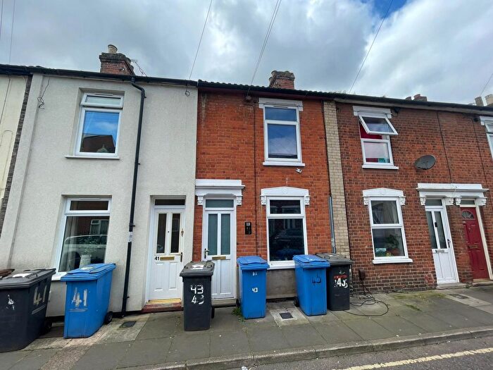 2 Bedroom Terraced House To Rent In Dillwyn Street, Ipswich, IP1