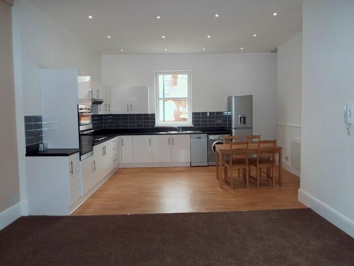 1 Bedroom Flat To Rent In Raddlebarn Road, Selly Oak, Birmingham, B29
