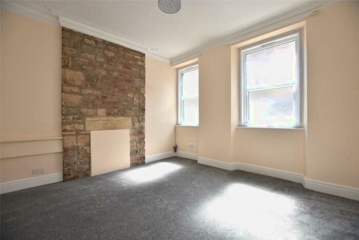 1 Bedroom Apartment To Rent In Anglo Terrace, Bath, BA1
