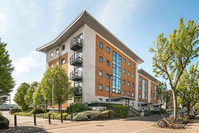 2 Bedroom Flat To Rent In Fishguard Way, London, E16
