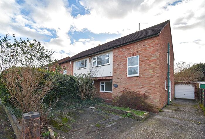 3 Bedroom Semi-Detached House To Rent In Perse Way, Cambridge, CB4