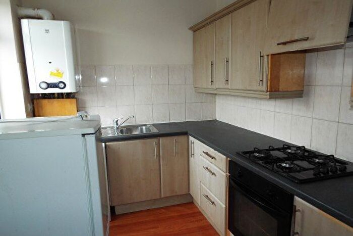 2 Bedroom Flat To Rent In Mansfield Road, Sutton-In-Ashfield, NG17