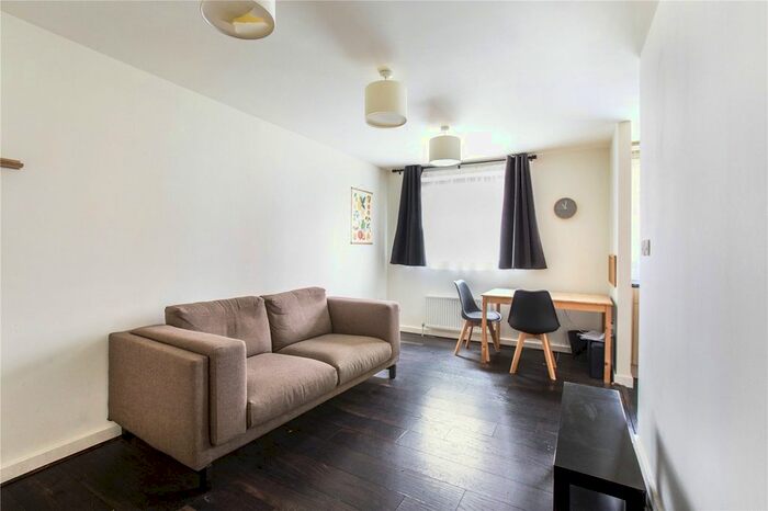 1 Bedroom Flat To Rent In Marcon Place, London, E8