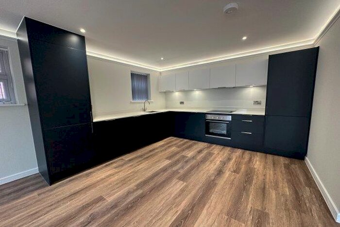 2 Bedroom Flat To Rent In Joels Court, Bingham, Nottingham, NG13