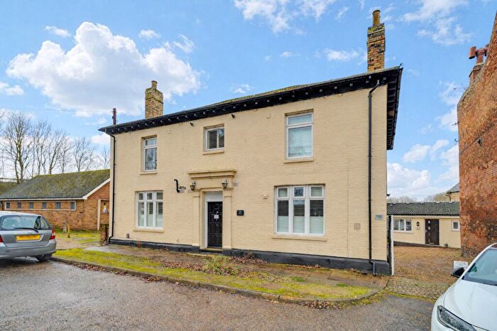 1 Bedroom Flat To Rent In Bridge Place, Godmanchester, PE29