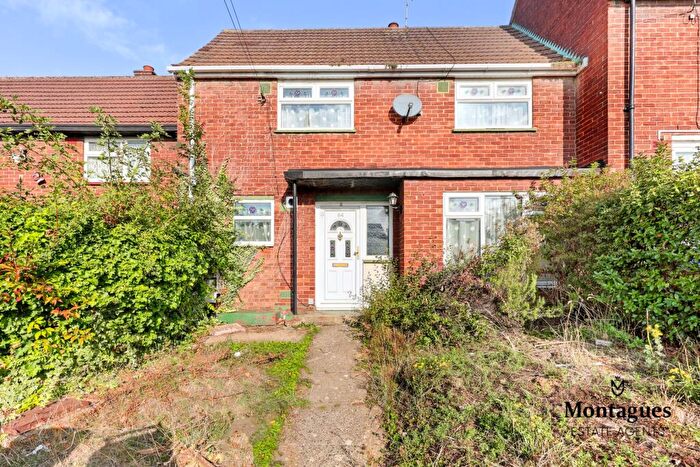 2 Bedroom House For Sale In Beaconfield Road, Epping, CM16