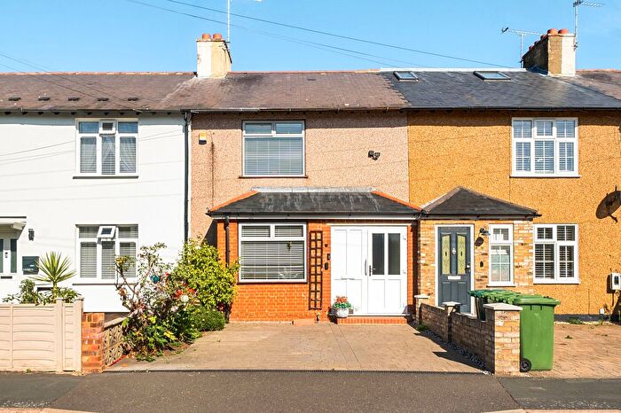 2 Bedroom Terraced House For Sale In Manor Lane, Sunbury-On-Thames, TW16