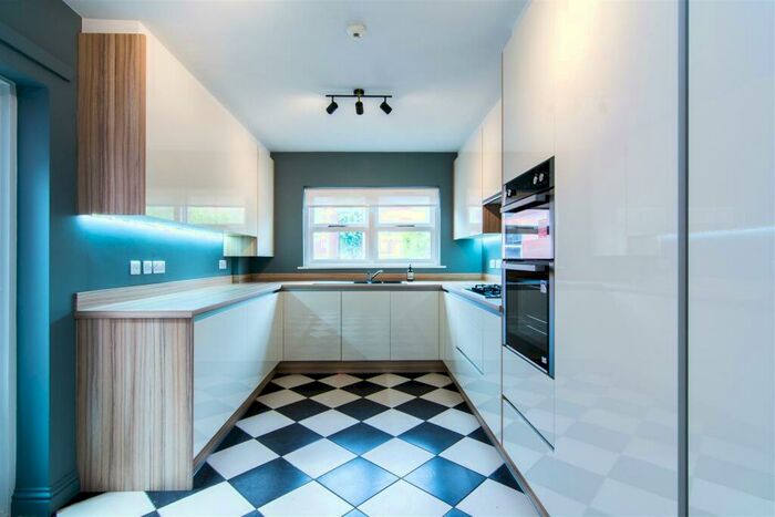 6 Bedroom Terraced House To Rent In £pppw Harrington Drive, Lenton, Nottingham, NG7