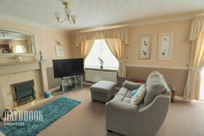 4 Bedroom Detached House For Sale In Cedar Vale, Swinton, S64
