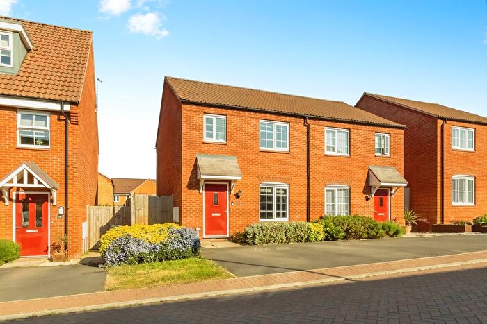 3 Bedroom Semi-Detached House For Sale In Bartholomew Close, Edwalton, Nottingham, Nottinghamshire, NG12