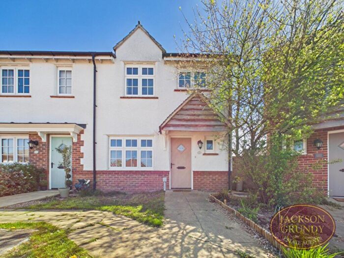 3 Bedroom End Of Terrace House To Rent In Thorpe Road, Earls Barton, NN6