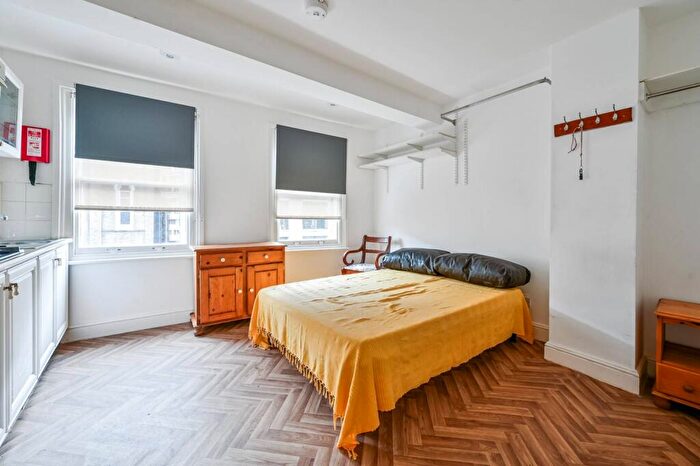 Studio To Rent In Hackney Road, Hackney, London, E2