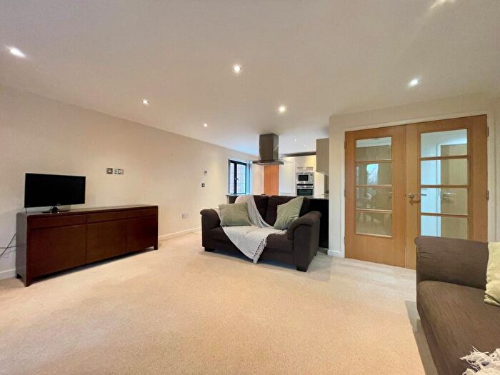2 Bedroom Flat For Sale In Dornoch, Compton Avenue, Lilliput, BH14