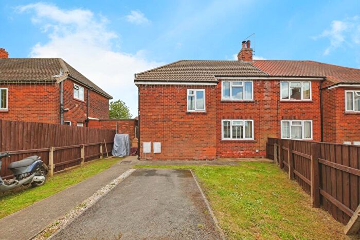 3 Bedroom Semi Detached House For Sale In Beacon Avenue, Barton-upon-humber, DN18