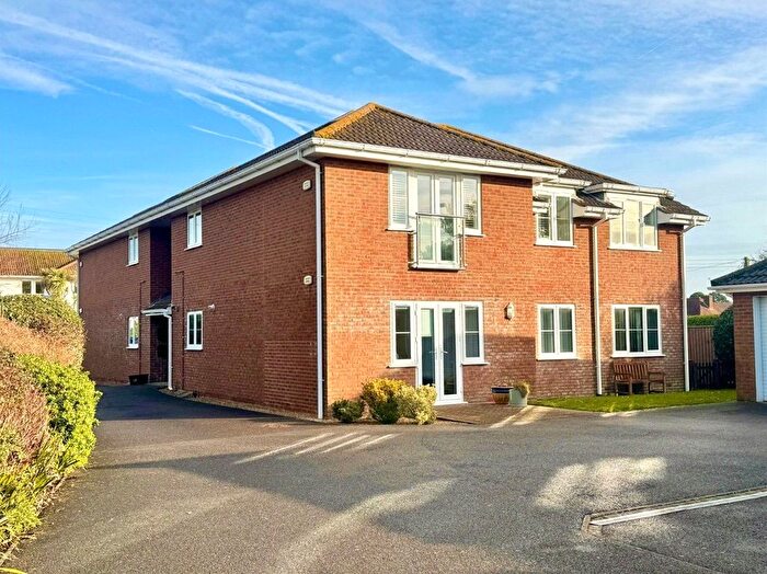 2 Bedroom Flat For Sale In Grove Gardens, Barton On Sea, Hampshire, BH25