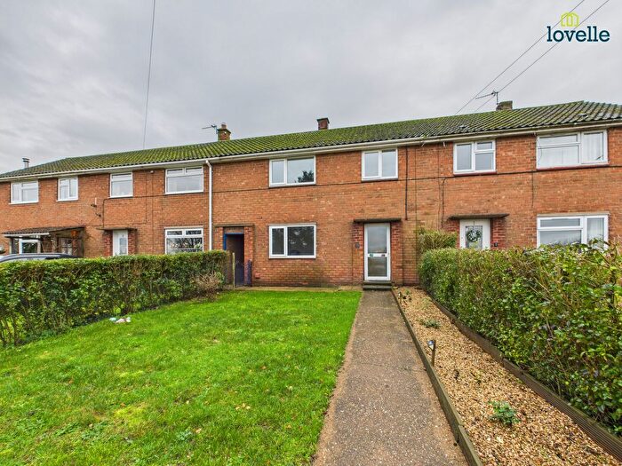 3 Bedroom Terraced House To Rent In Fen Road, Owmby By Spital, LN8