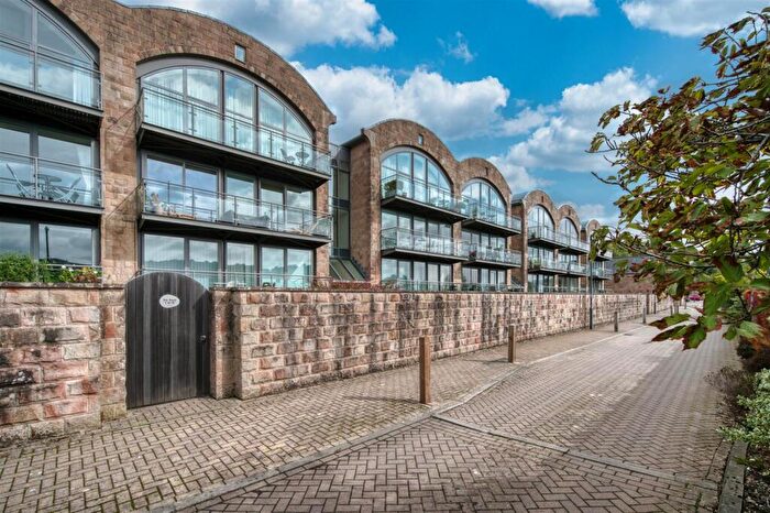 3 Bedroom Apartment For Sale In Heather Lane, Hathersage, Hope Valley, S32