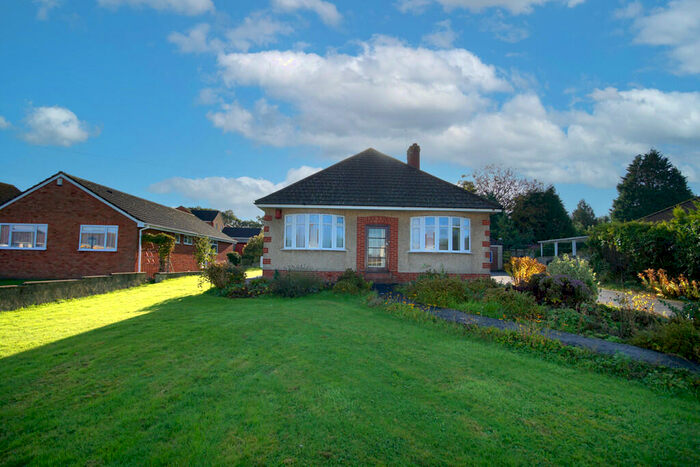 3 Bedroom Detached Bungalow For Sale In Badminton Road, Frampton Cotterell, Bristol, BS36