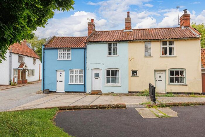 1 Bedroom Terraced House For Sale In Steeple End, Halesworth, IP19