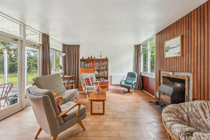 4 Bedroom Detached House For Sale In Main Street, Chilton, OX11