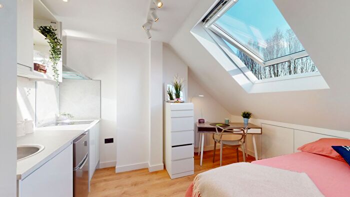 Studio To Rent In Court Way, London, W3