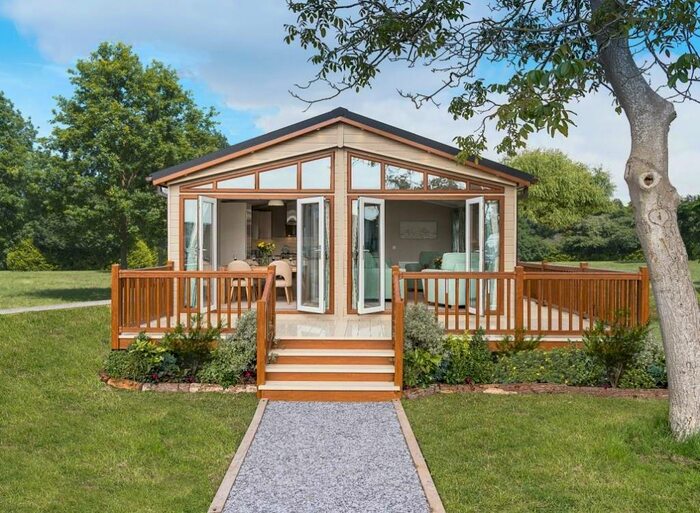 3 Bedroom Lodge For Sale In Bosworth Lakeside Lodges, Market Bosworth