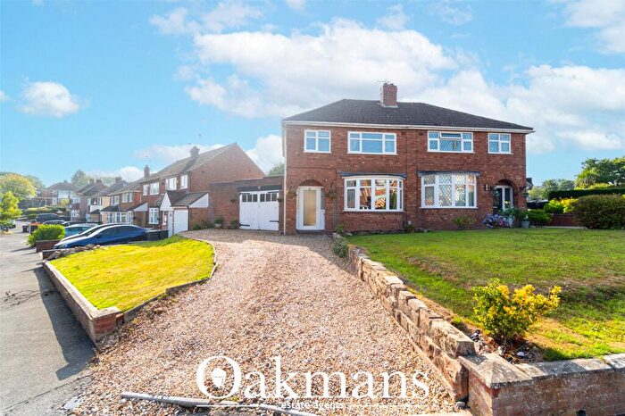 3 Bedroom Semi-Detached House To Rent In Heathleigh Road, Birmingham, West Midlands, B38