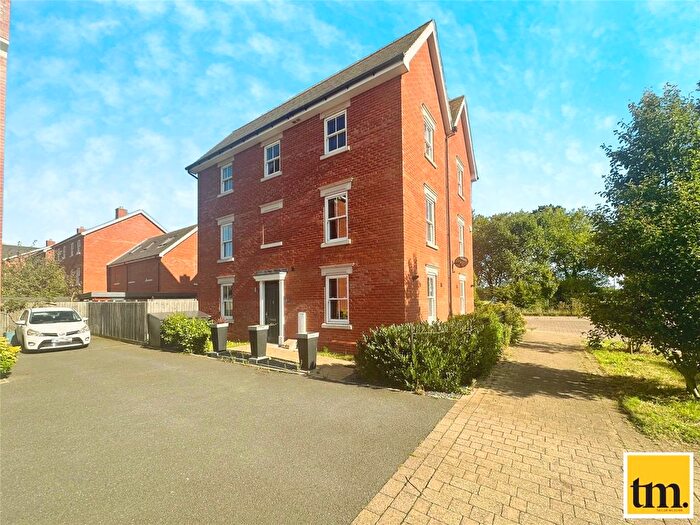 3 Bedroom Semi-Detached House To Rent In Cavalry Road, Colchester, Essex, CO2