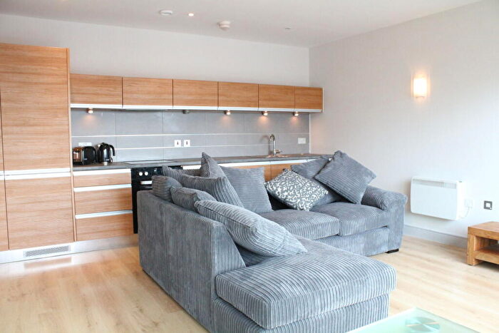2 Bedroom Apartment To Rent In Great Northern, Watson Street, Manchester, M3