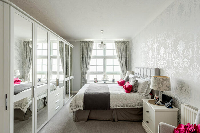 2 Bedroom Flat For Sale In Fedden Village, Nore Road, Portishead, BS20